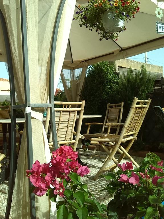 La Porta Sulla Costa Bed and Breakfast San Pantaleo Eksteriør billede